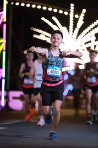 BIB: 030333, 40013
                            <button type="button" onclick="openModal(20259911)" class="btn btn-primary btn-sm float-right btn-popup" data-toggle="modal" data-target=".modal-high-quality">
                        <i class="fas fa-shopping-cart"></i> Add to Cart
                    </button>
                                            <button type="button" onclick="isThisMe(20259911, true)" class="btn btn-success btn-sm float-right btn-popup btn-isme hidden" data-toggle="tooltip" data-placement="bottom" title="นี่คือรูปของคุณใช่ไหม คลิกที่นี่เพื่อเอาเข้าอัลบั้ม">
                        <i class="fas fa-plus"></i> Add to album
                    </button>
                    <button type="button" onclick="isThisMe(20259911, false)" class="btn btn-warning btn-sm float-right btn-popup btn-isnotme hidden">
                        <i class="fas fa-ban"></i> Remove from album
                    </button>